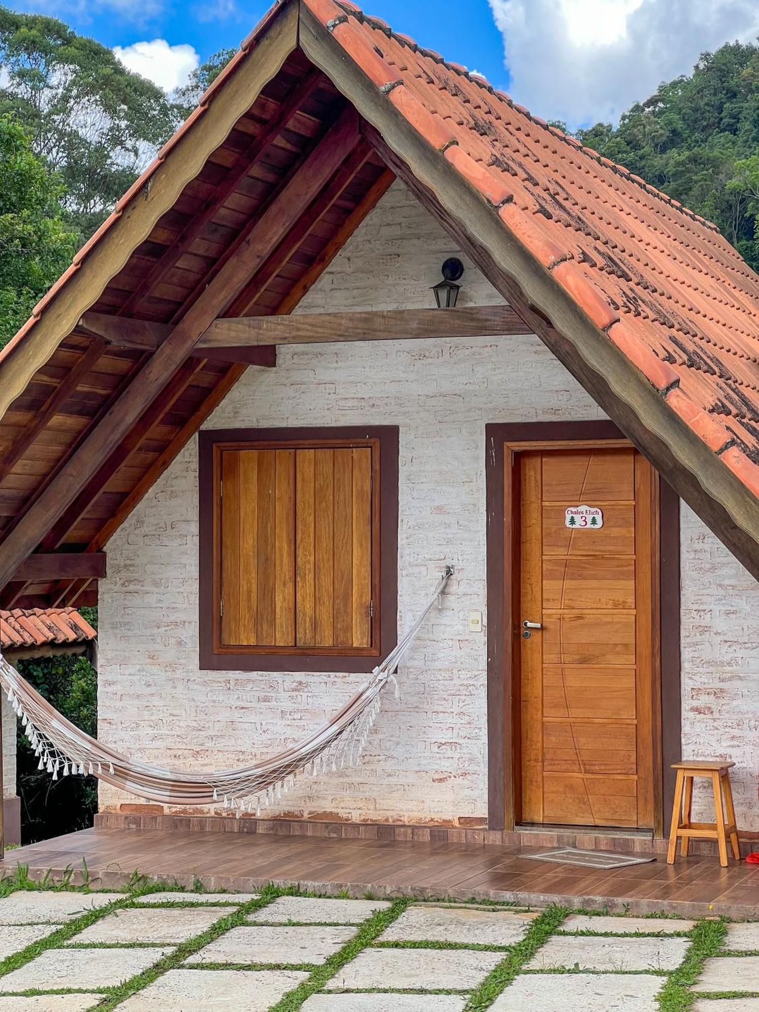 Casa de hóspedes Elliotti *